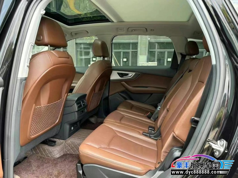 18年奥迪Q7轿车抵押车出售