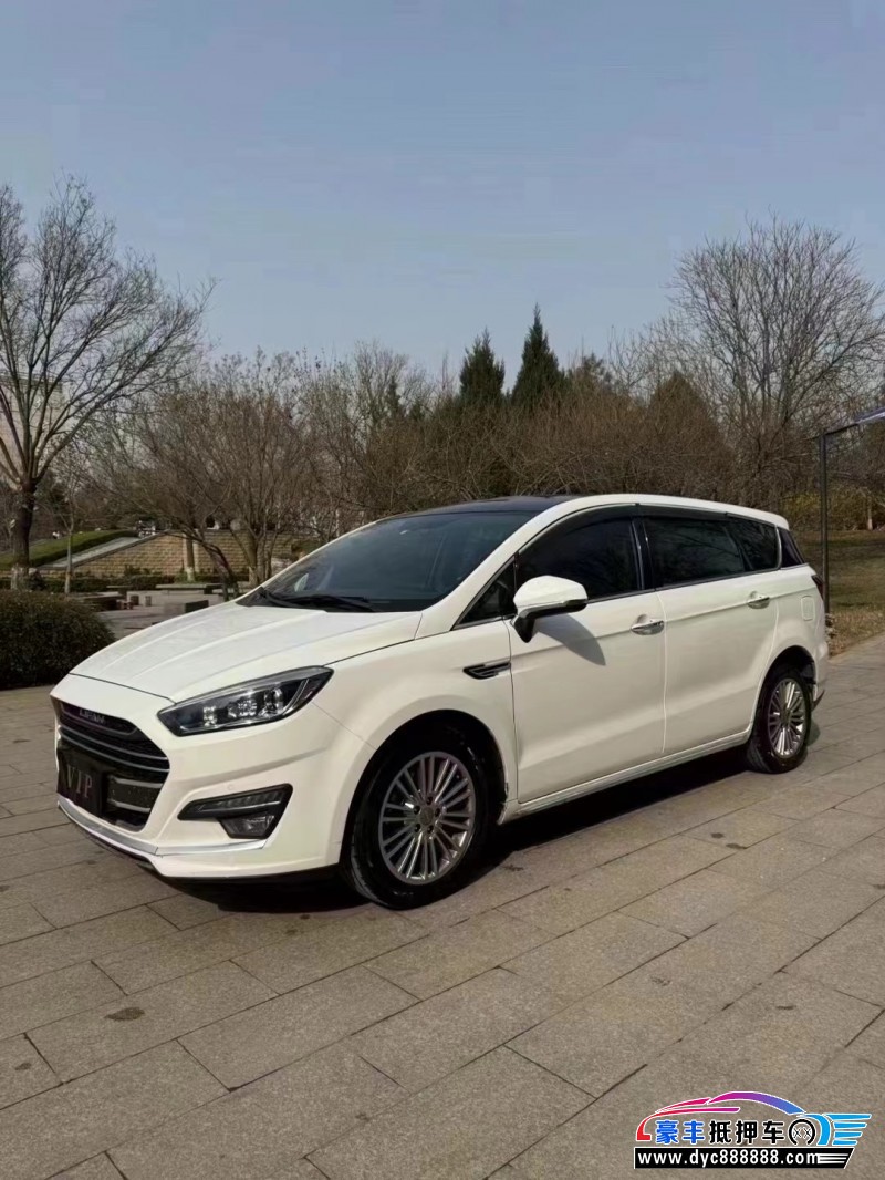 17年力帆汽车轩朗轿车抵押车出售