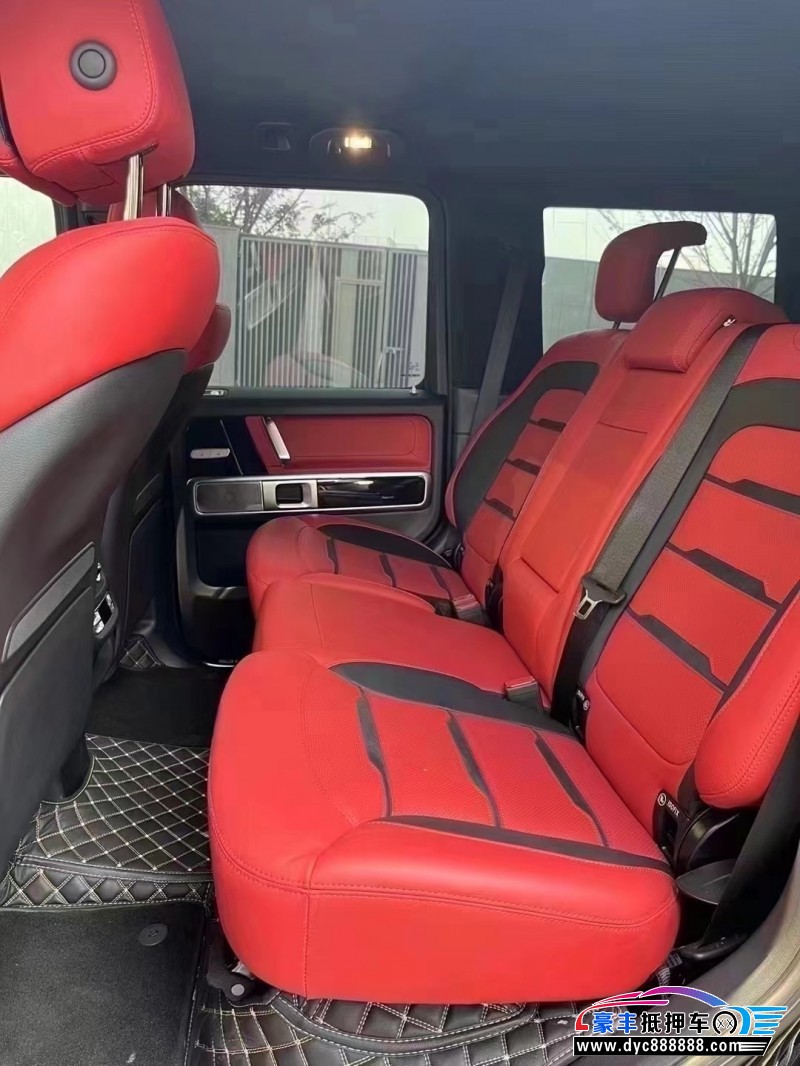 22年奔驰G轿车抵押车出售