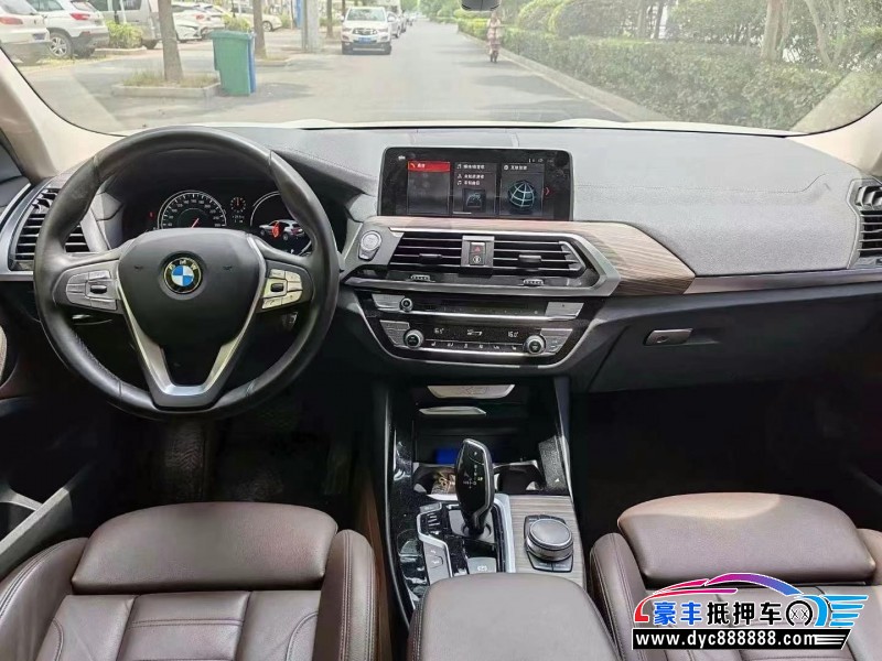 19年宝马X3轿车抵押车出售