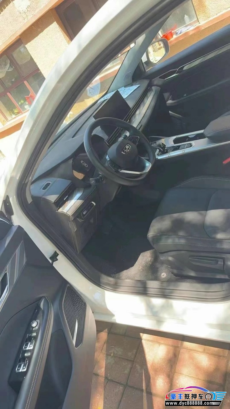 24年吉利雷神轿车抵押车出售