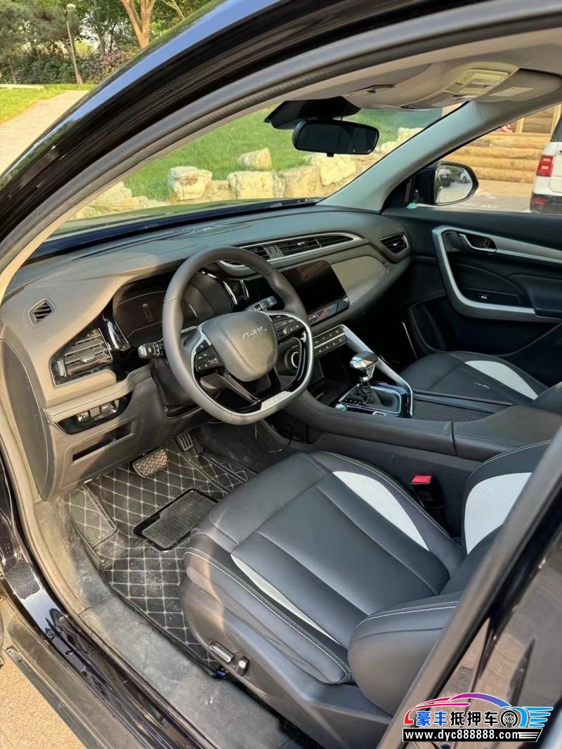 21年东风风神AX7轿车抵押车出售