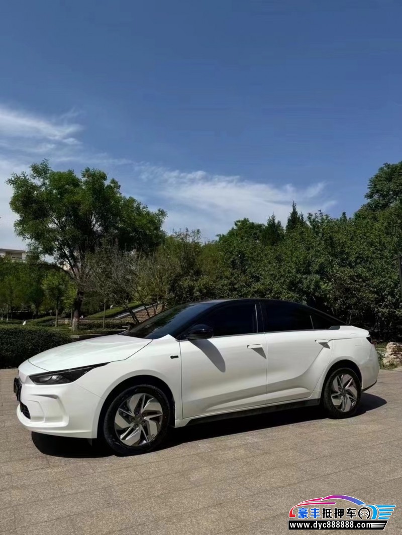 23年吉利几何轿车抵押车出售