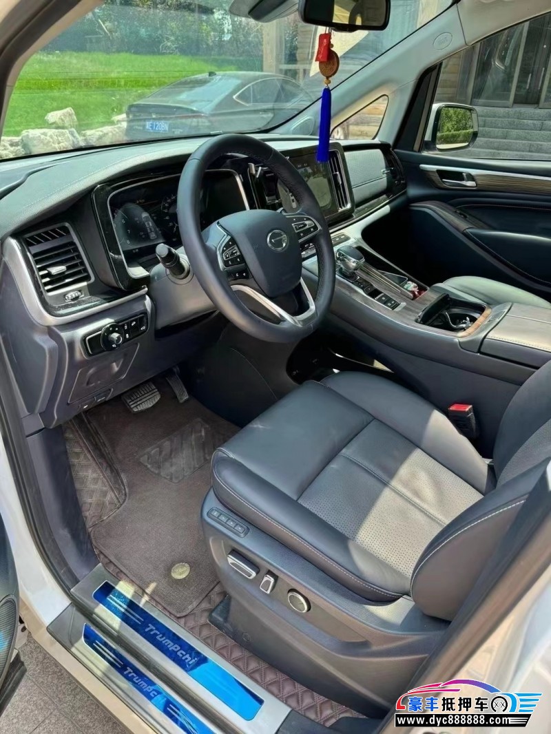 23年传祺M8轿车抵押车出售