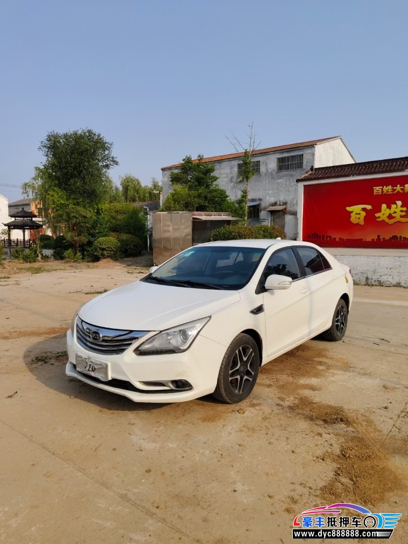 16年比亚迪G5轿车抵押车出售