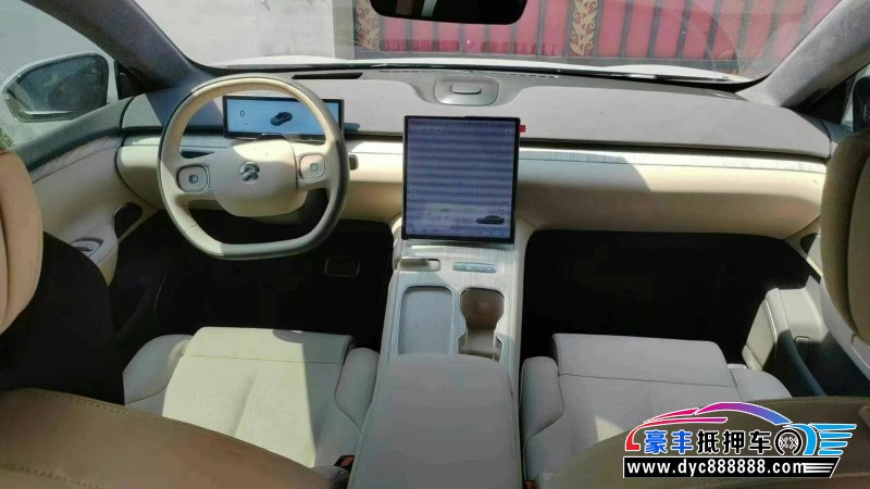 23年蔚来ET7轿车抵押车出售