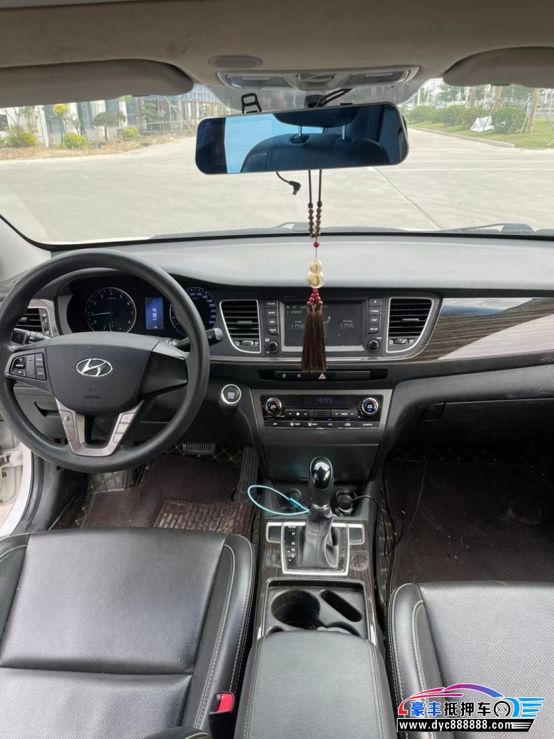 17年现代名图轿车抵押车出售