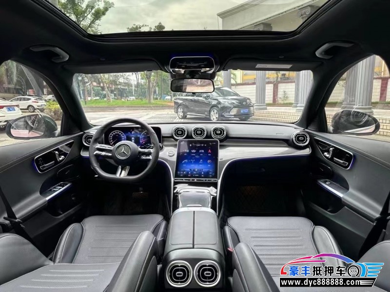 22年奔驰C轿车抵押车出售