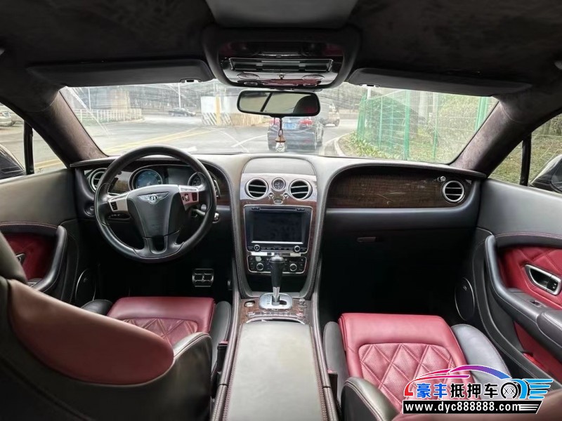 14年宾利欧陆轿车抵押车出售