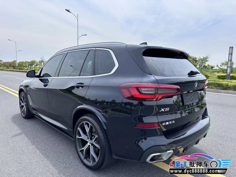 22年宝马X5轿车抵押车出售