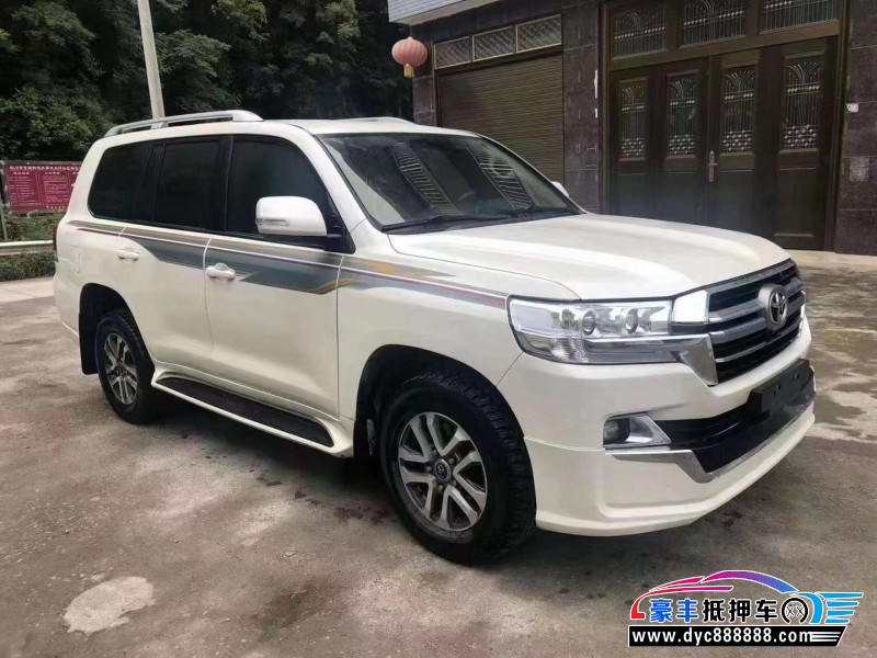 16年丰田兰德酷路泽（陆巡）轿车抵押车出售