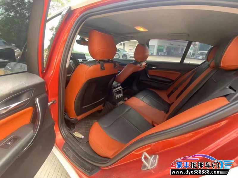 13年宝马1系轿车抵押车出售