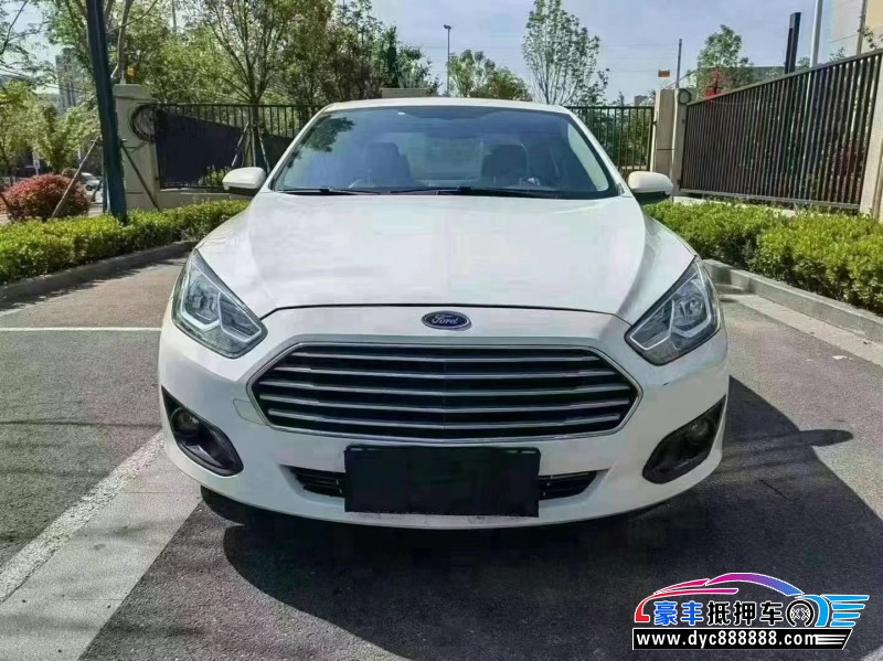 18年福特福睿斯轿车抵押车出售