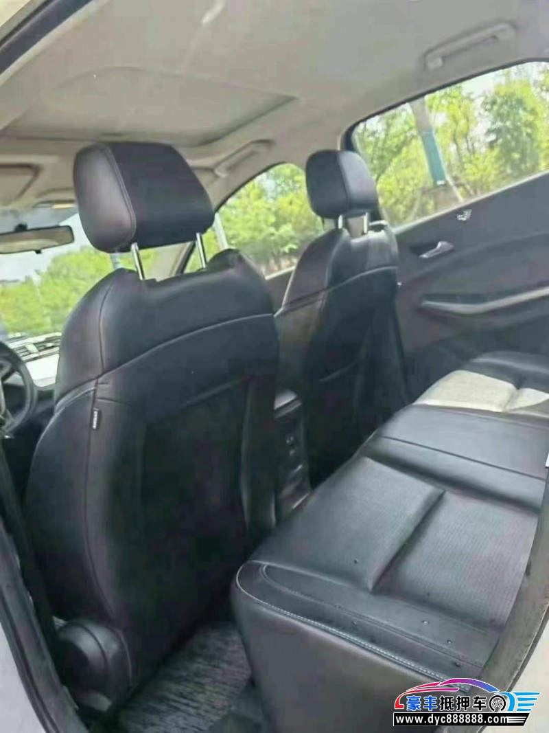 18年福特福睿斯轿车抵押车出售