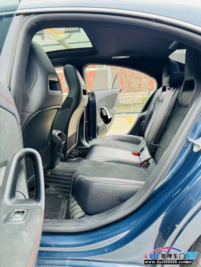 20年奔驰CLA轿车抵押车出售