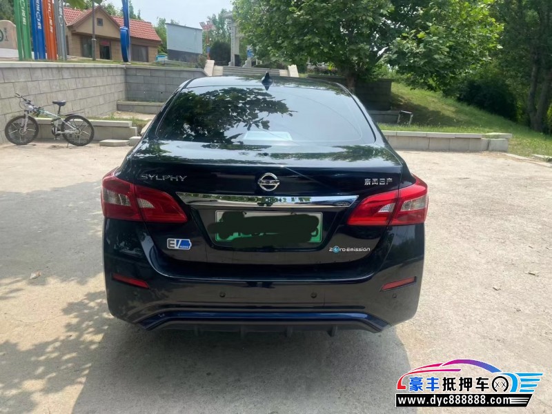 21年日产轩逸轿车抵押车出售