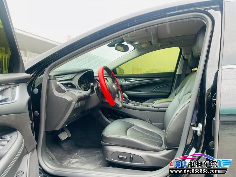 21年别克君越轿车抵押车出售