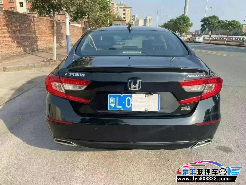 20年本田雅阁轿车抵押车出售