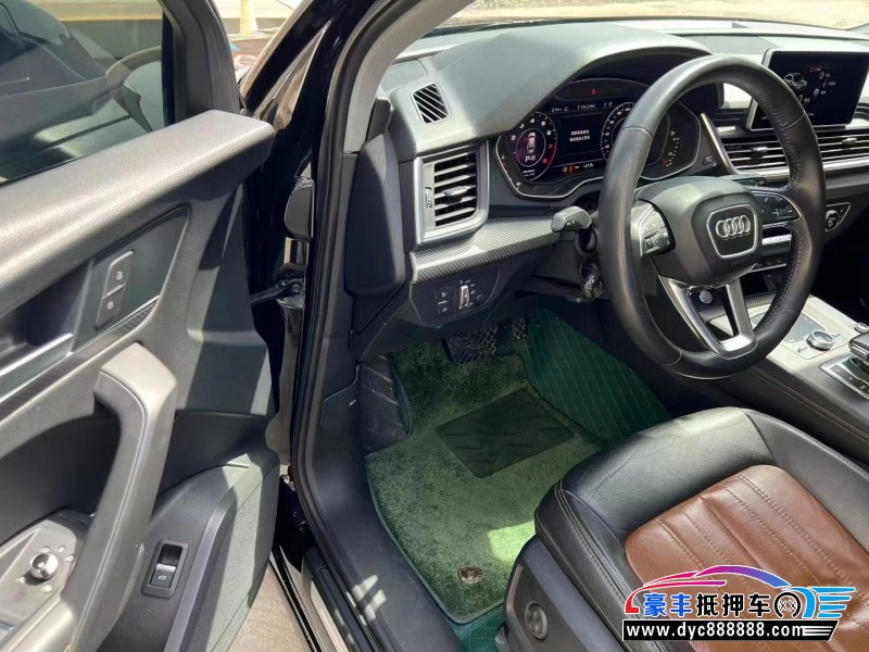 21年奥迪Q5轿车抵押车出售