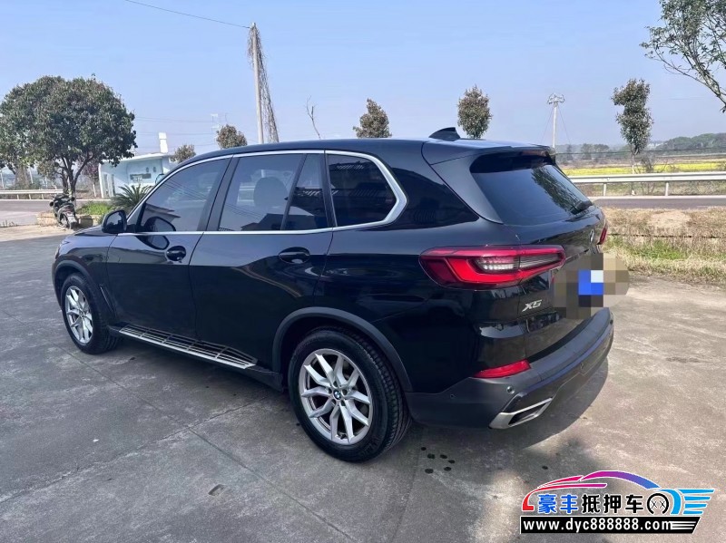 19年宝马X5轿车抵押车出售