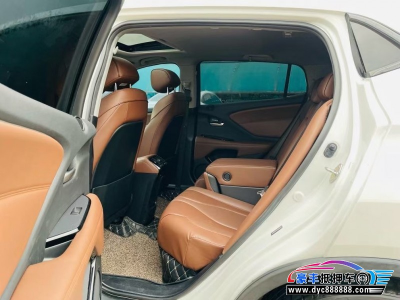 21年讴歌CDX轿车抵押车出售