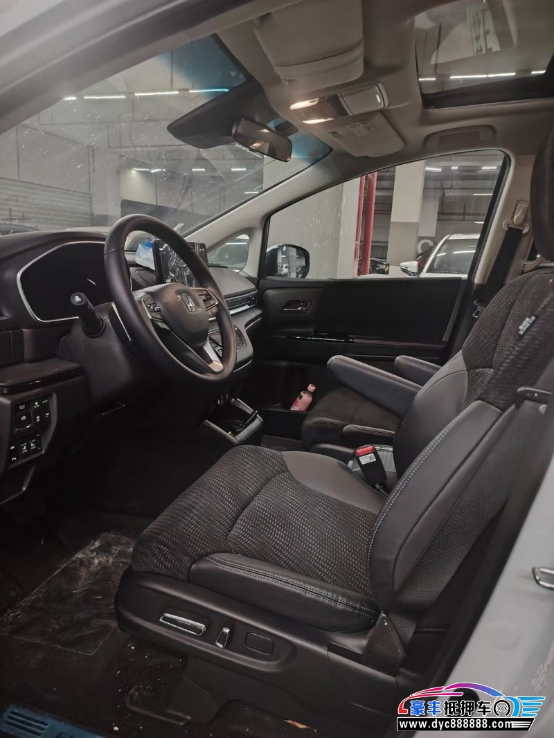 24年本田艾力绅轿车抵押车出售