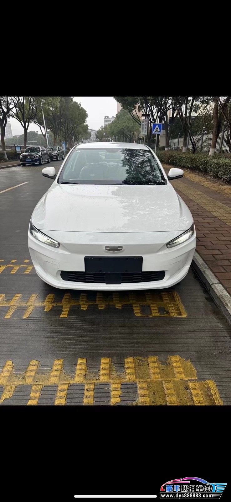 24年吉利几何轿车抵押车出售