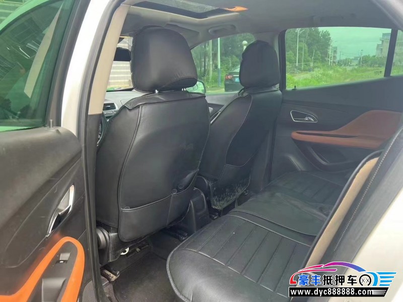 15年别克昂科拉轿车抵押车出售