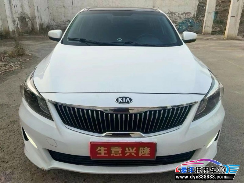 19年起亚K4轿车抵押车出售