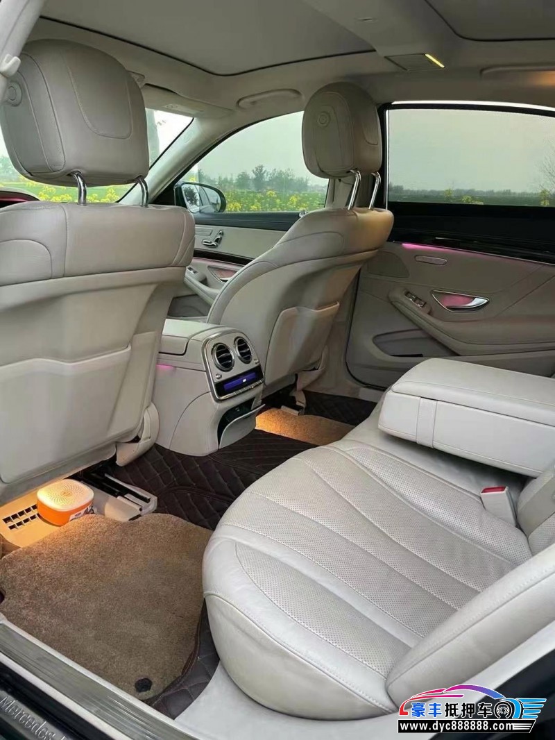 17年奔驰S轿车抵押车出售