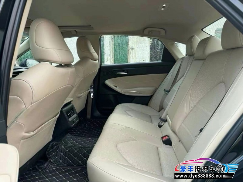 23年丰田亚洲龙轿车抵押车出售