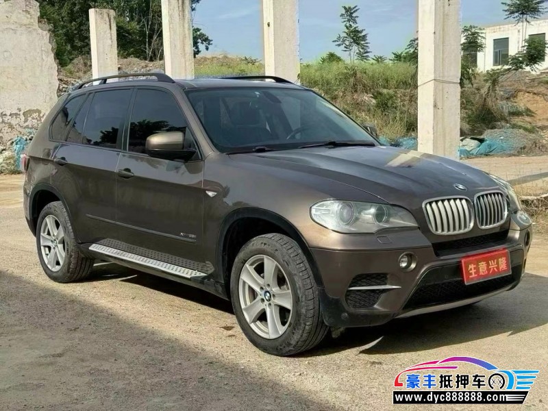 14年宝马X5轿车抵押车出售