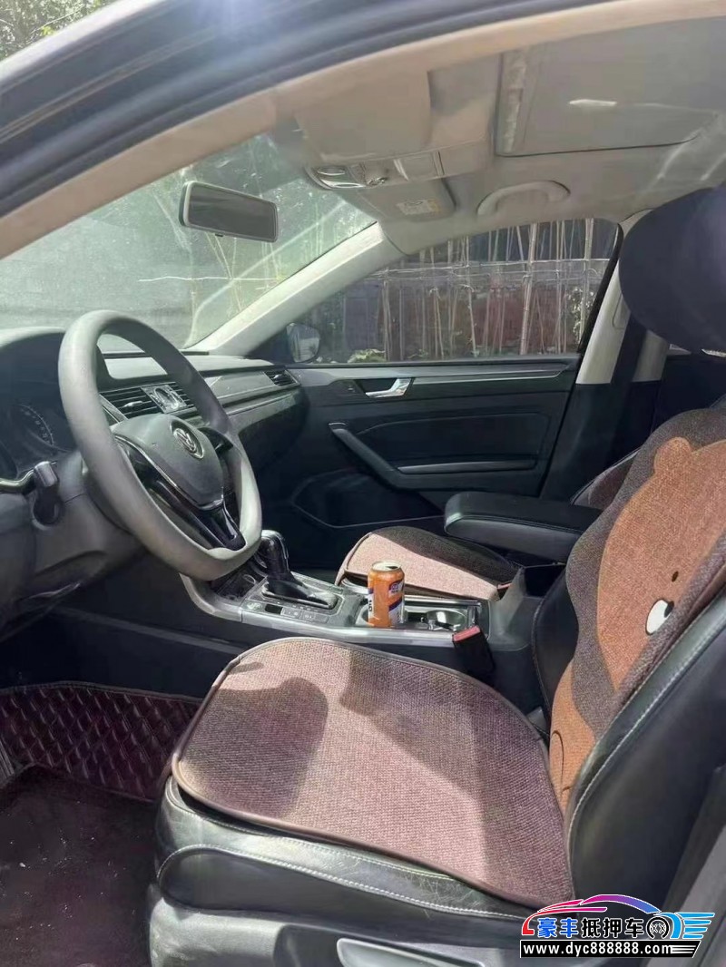 18年大众捷达轿车抵押车出售