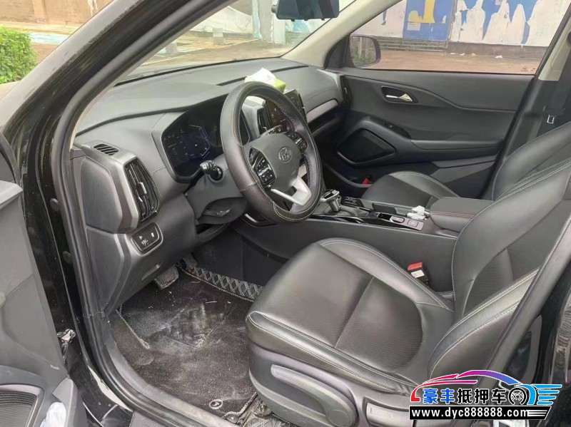 21年现代ix35轿车抵押车出售