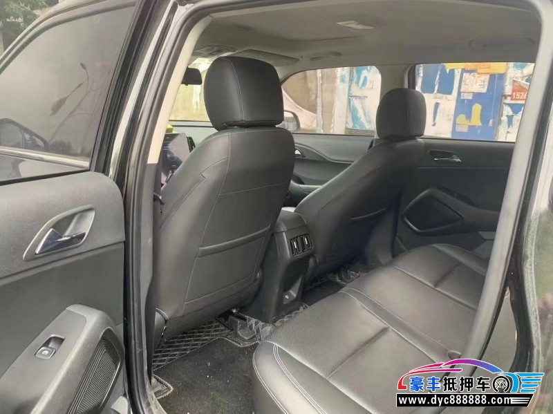 21年现代ix35轿车抵押车出售