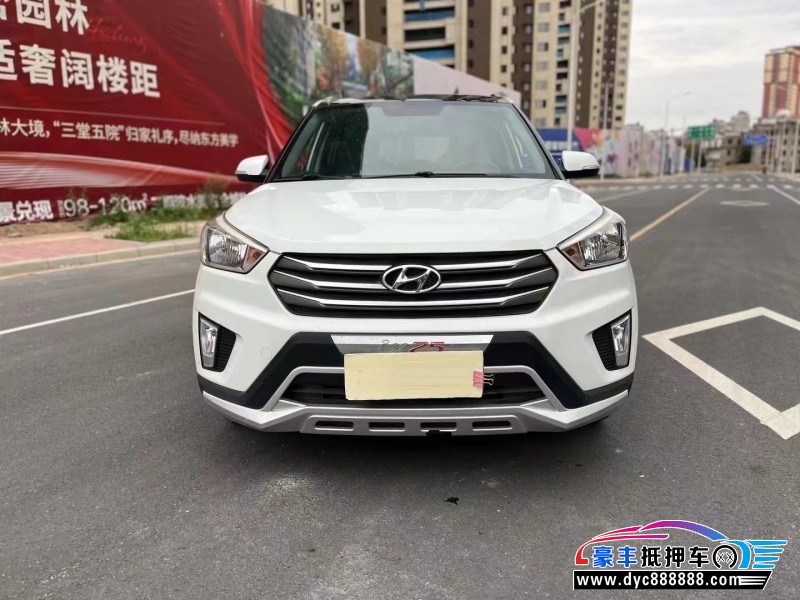 17年现代ix25轿车抵押车出售