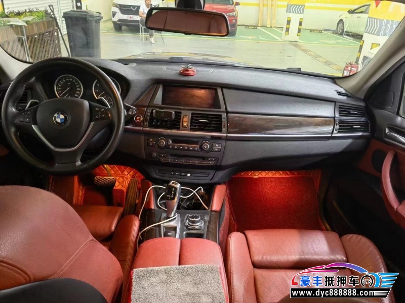 15年宝马X6轿车抵押车出售