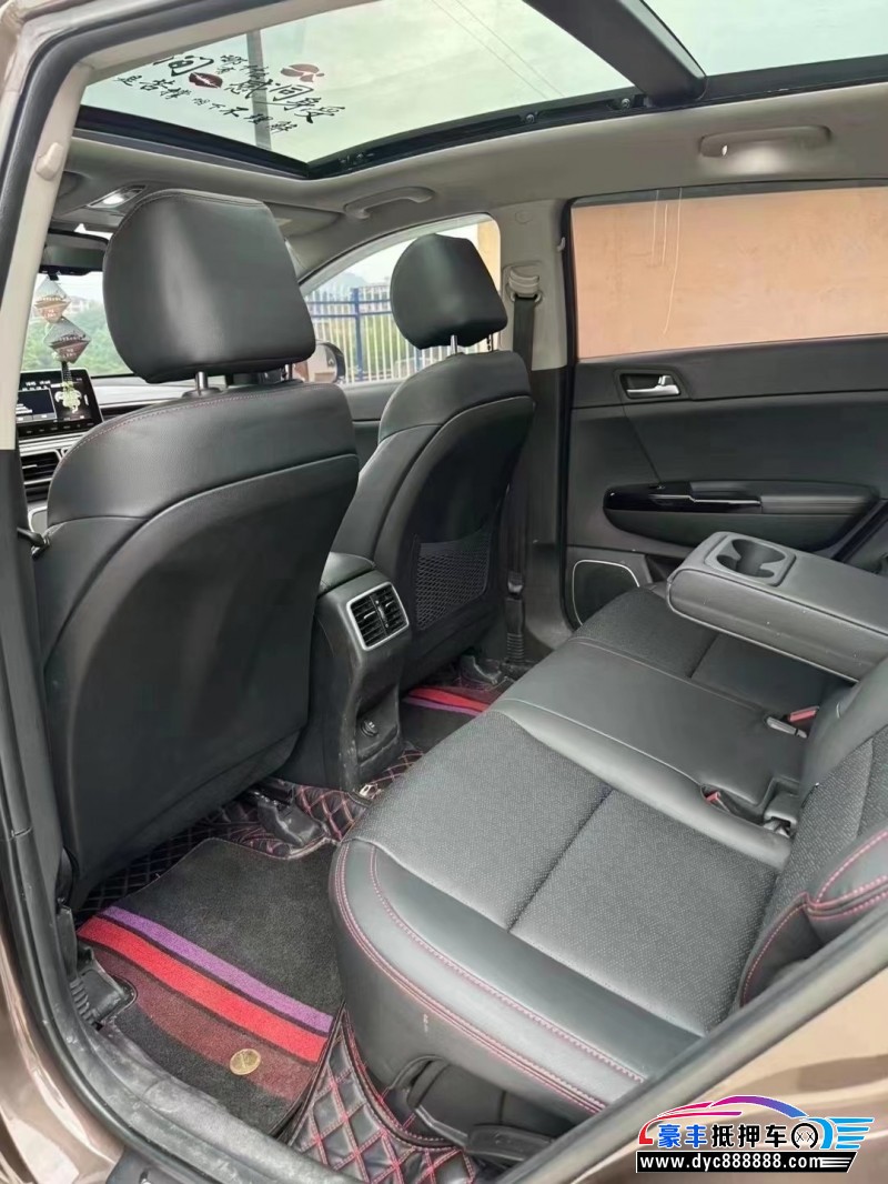 19年起亚KX5轿车抵押车出售