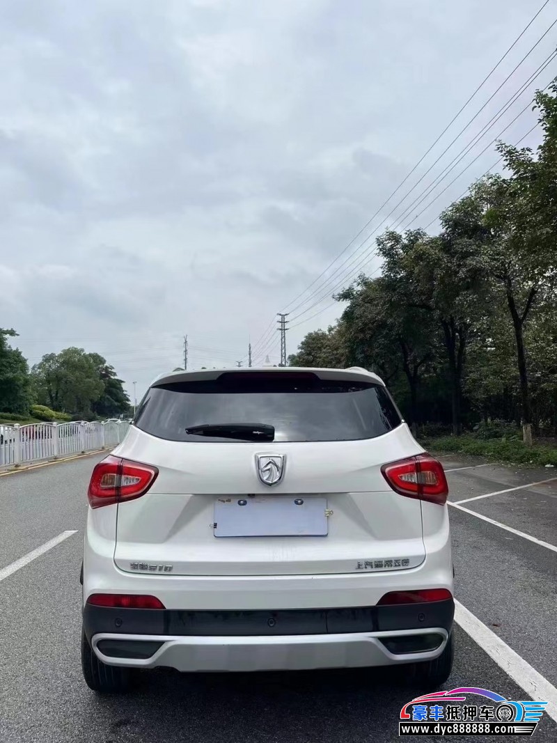 18年宝骏510轿车抵押车出售