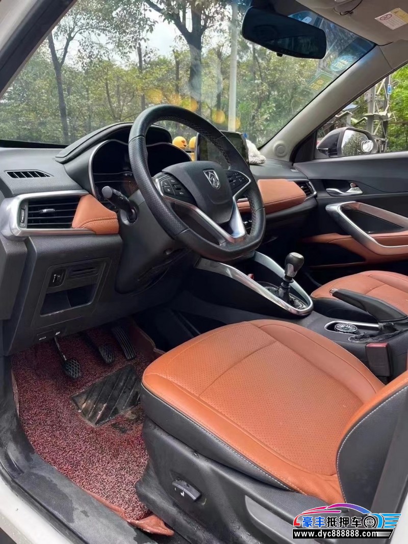 18年宝骏510轿车抵押车出售