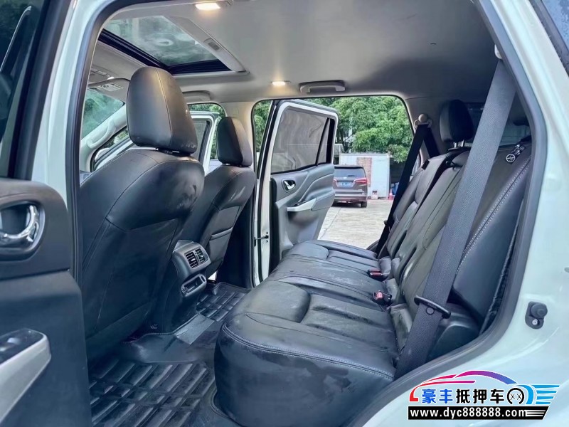 23年日产途达轿车抵押车出售