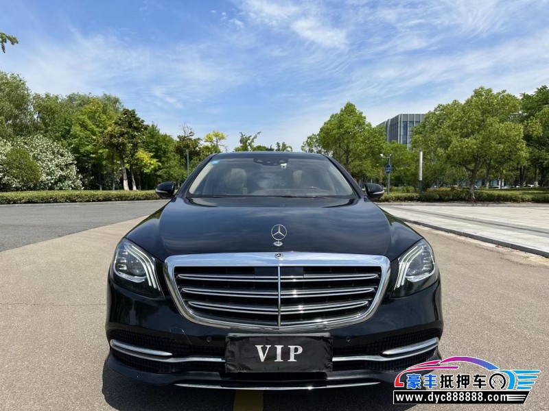 18年奔驰S轿车抵押车出售