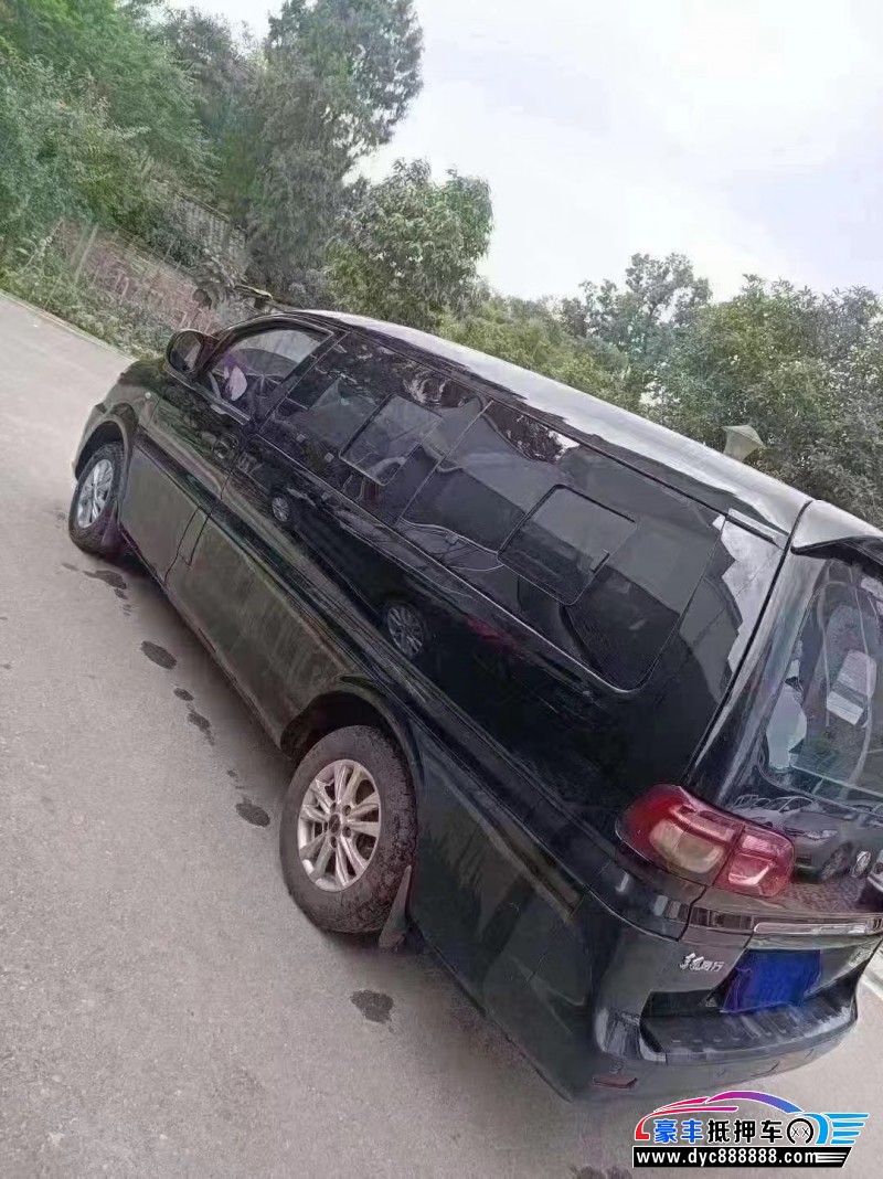 21年东风风行菱智轿车抵押车出售