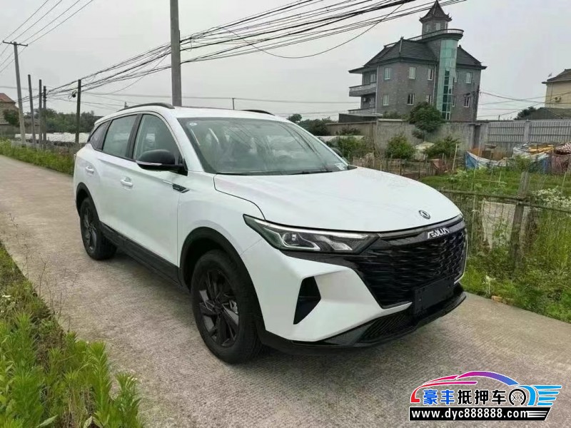 24年东风风神AX7轿车抵押车出售