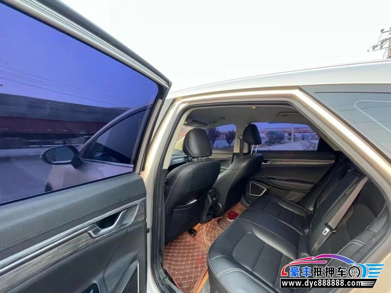 18年吉利帝豪GS轿车抵押车出售