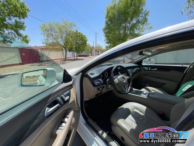 14年奔驰CLS轿车抵押车出售