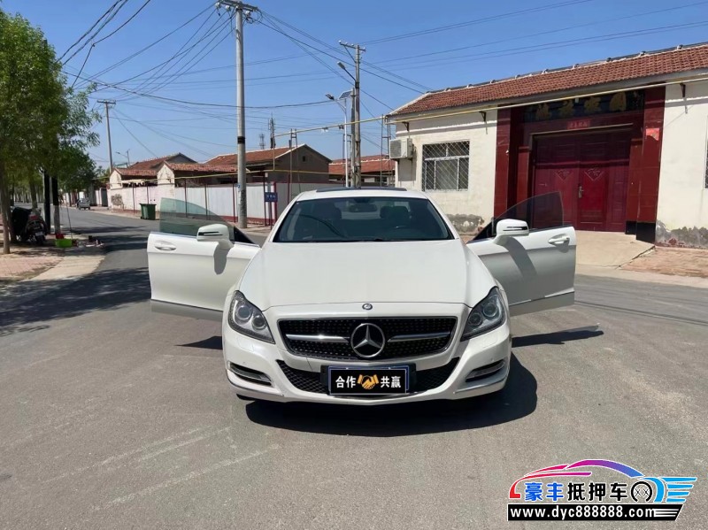 14年奔驰CLS轿车抵押车出售