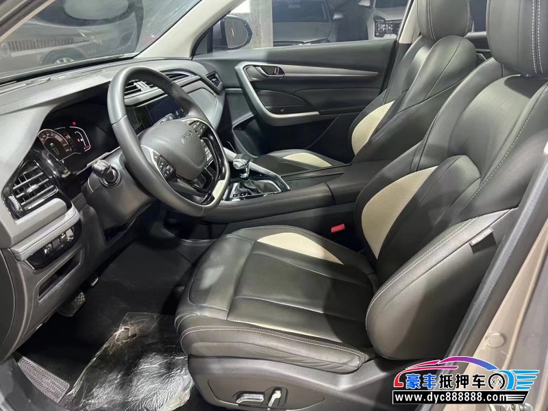 21年东风风神AX7轿车抵押车出售