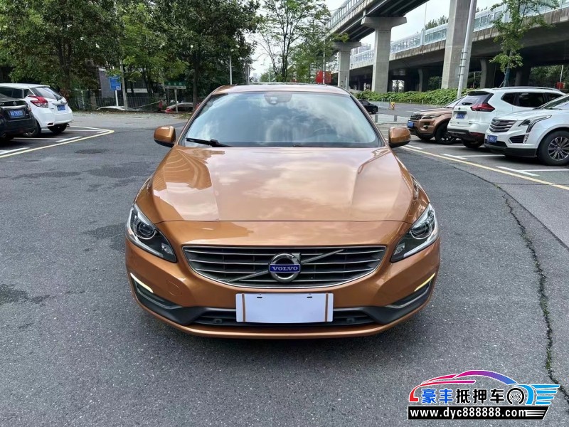 15年沃尔沃S60L轿车抵押车出售