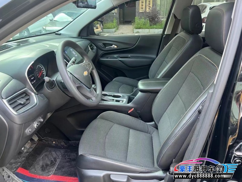 20年雪佛兰探界者轿车抵押车出售